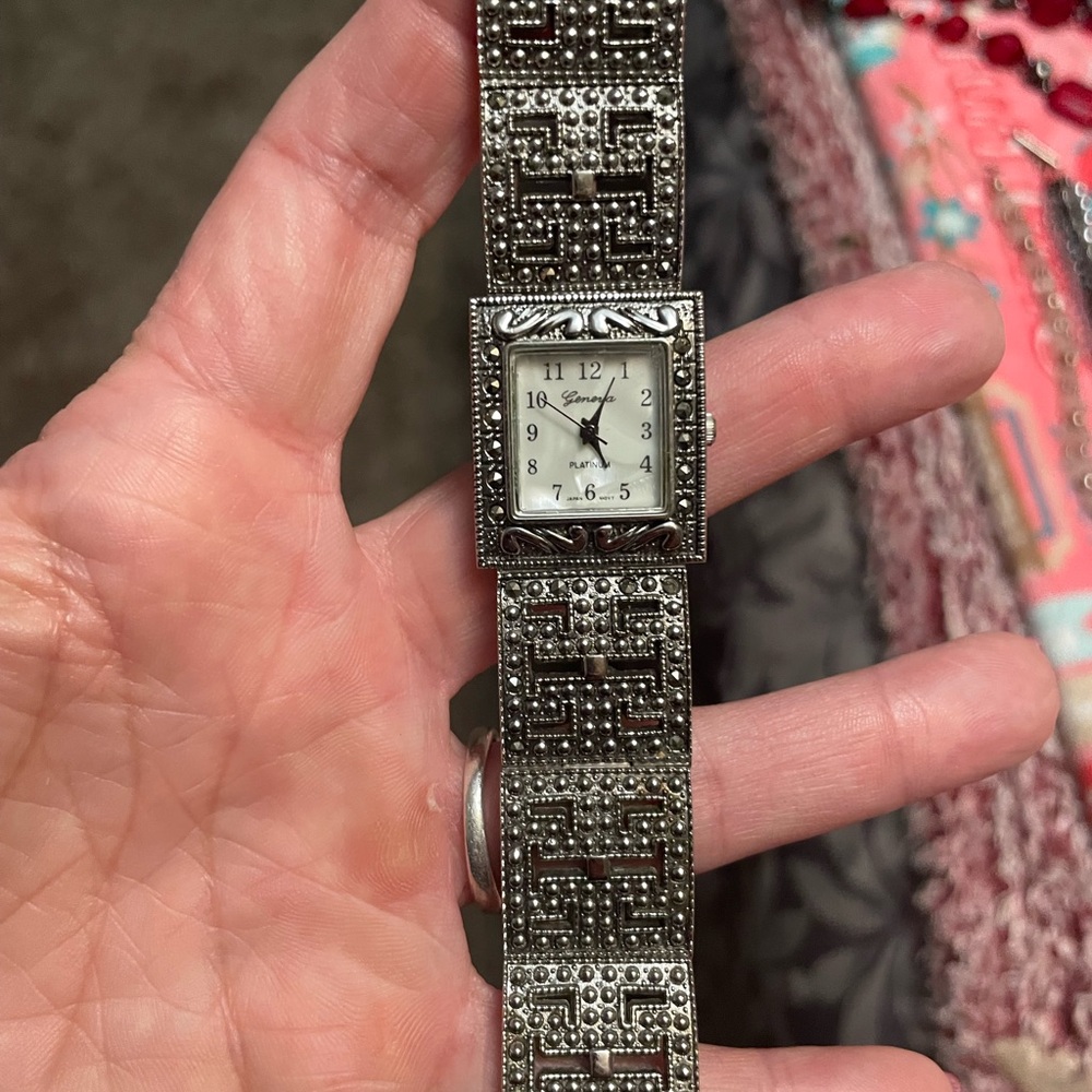 Vintage Geneva Silver Toned Rectangular Watch - image 3